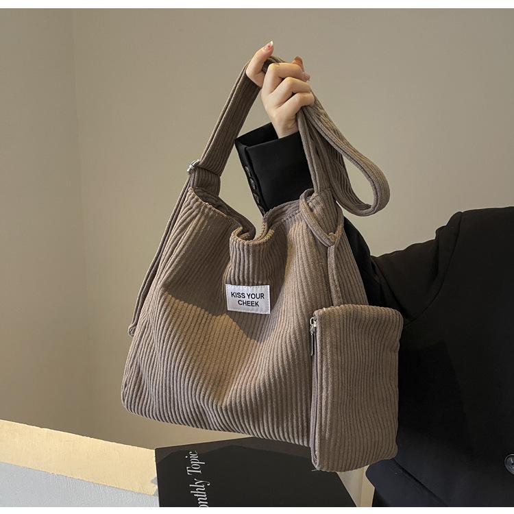 Large capacity bag women's 2025 new autumn corduroy retro oblique span bag commuter versatile shoulder tote bag