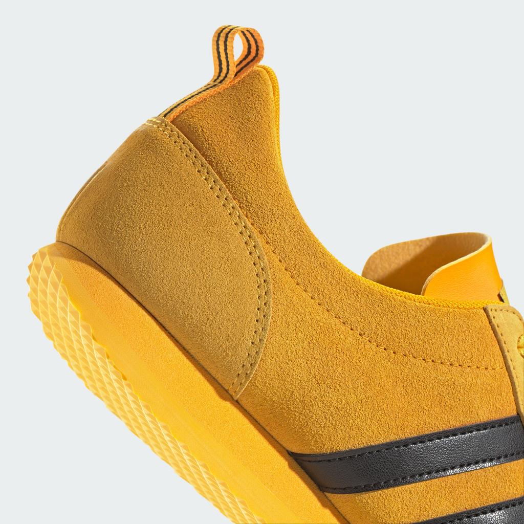 adidas VS JOG 2.0 Low Top Casual Shoes Unisex Yellow
