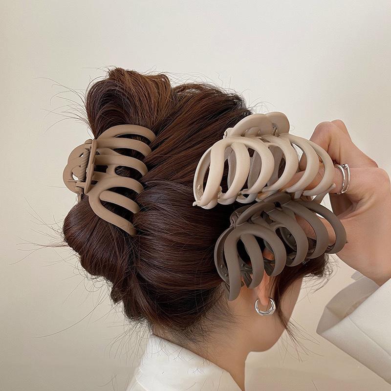 UXSL New Scrub Grab Clip Pumpkin Hair Claws Shark Clip Women Back Long Thick Hair Holder Hair Clip Lady Elegant Hair Accessories