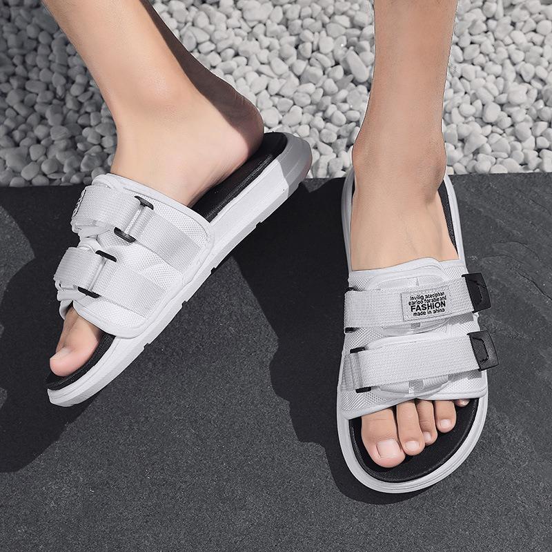 Hausschuhe für Herren, Sommerkleidung, koreanische Version für Paare, rutschfester Strandtrend, coole Hausschuhe im Hongkong-Stil