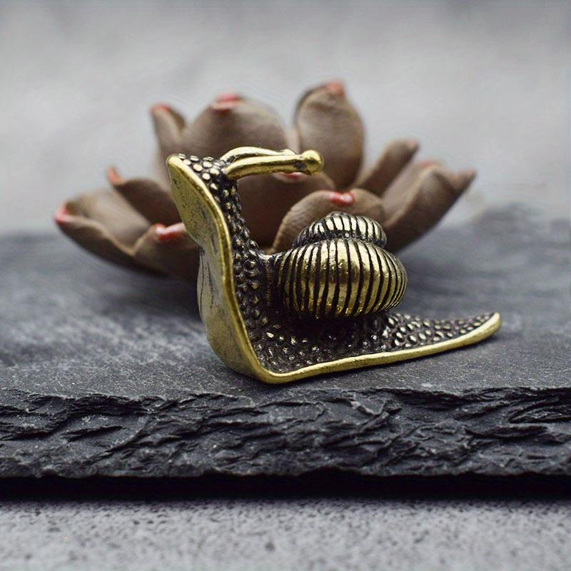 Vintage Pure Copper Pet Tea Snail Ornament, Mini Snail Figurine, Tea Pet Tea Ceremony Collection Decoration, Desktop Plaything
