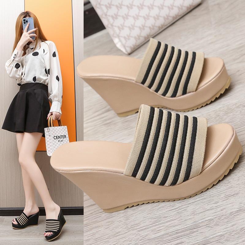 Slippers women's fashion outer wear summer new women's slope heel sandals thick bottom high heel muffin bottom one word