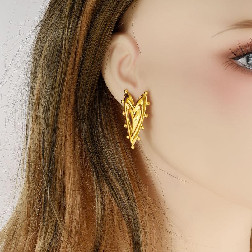 Retro Geometric Heart-Shaped Women'S Earrings With Irregular Heart-Shaped Design, Wedding Jewelry, Gift Accessories.