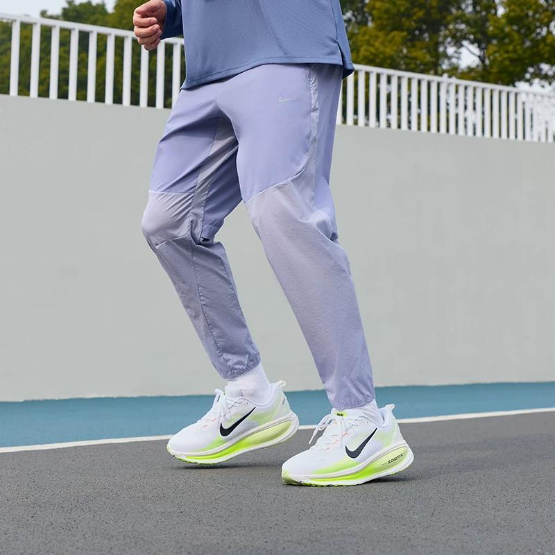 Nike Miro Men's Lightweight Professional Wide-Width Running Shoes - Spring - NIKE VOMERO 18 IF0514