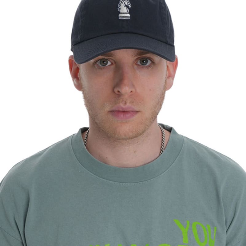 

AMERICAN NEEDLE MICRO SLOUCH CAP KNIGHT FREE