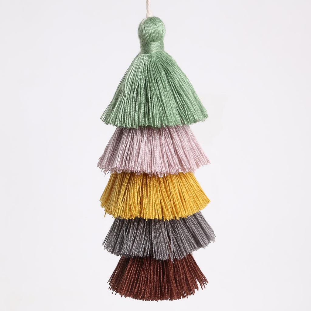 Confezione da 15 nappe mini, 15 colori, nappe fatte a mano con perline, nodo cinese per la creazione di gioielli, souvenir, segnalibro, accessori per il fai da te