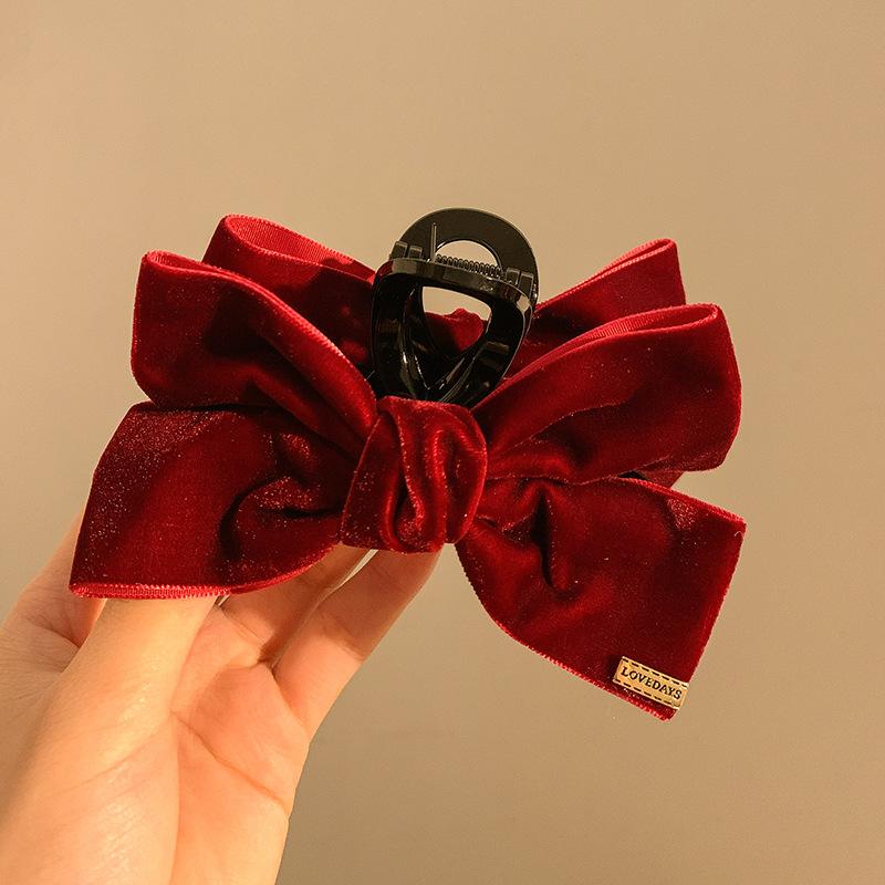 1pc Black Velvet Bow Hair Clip, Autumn and Winter High-end Feeling, Hair Grab, Large Versatile Temperament, Shark Clip
