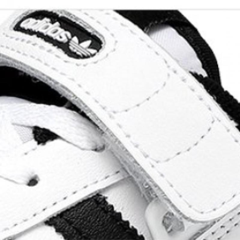 Adidas Forum Row Fy7757