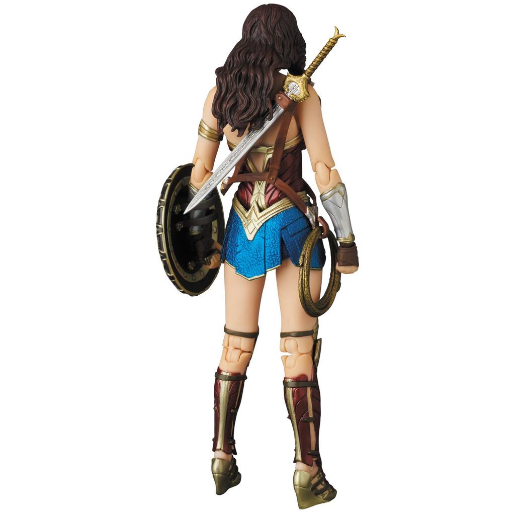 Figurine d'action MAFEX WONDER WOMAN ABS peinte « Wonder Woman » sans échelle & ATBC-PVC