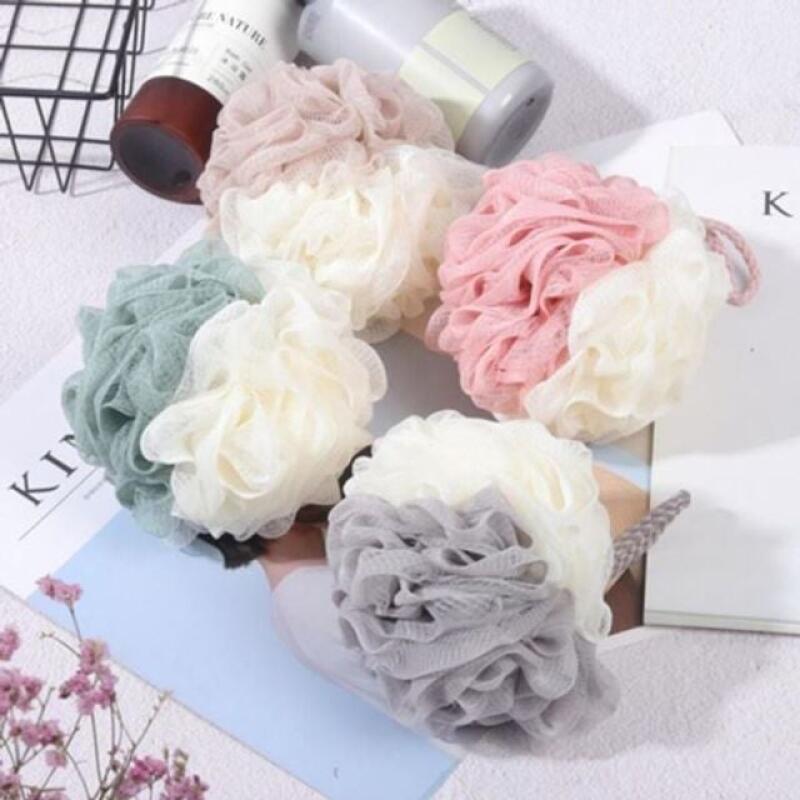 Soft two-tone shower ball