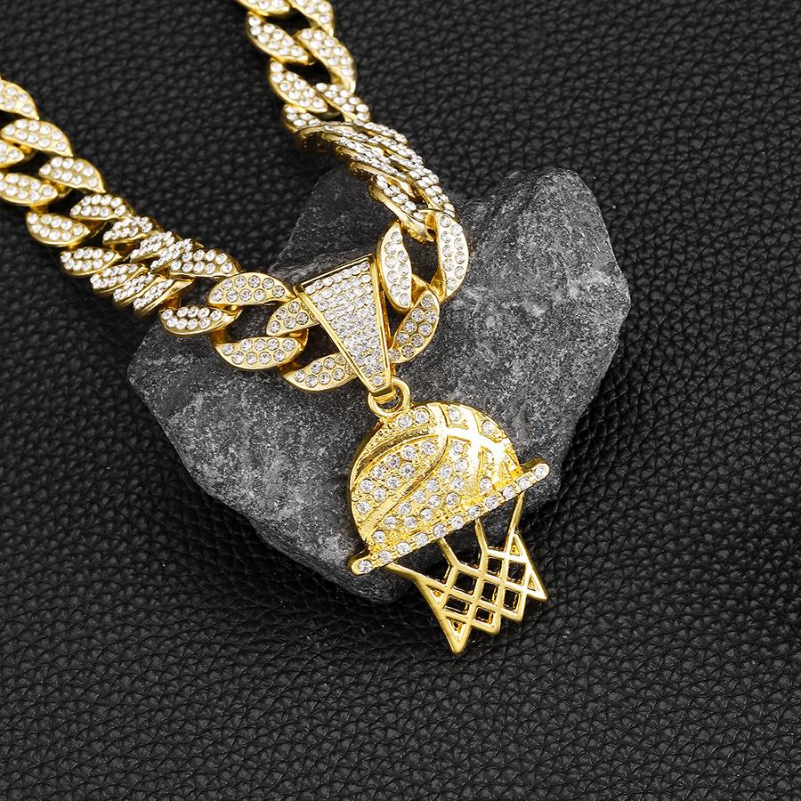 Personalizovaný full diamond vynikající síťovaný rám basketbalového koše přívěsek náhrdelník, evropský a americký hip hop sportovní kubánský náhrdelník