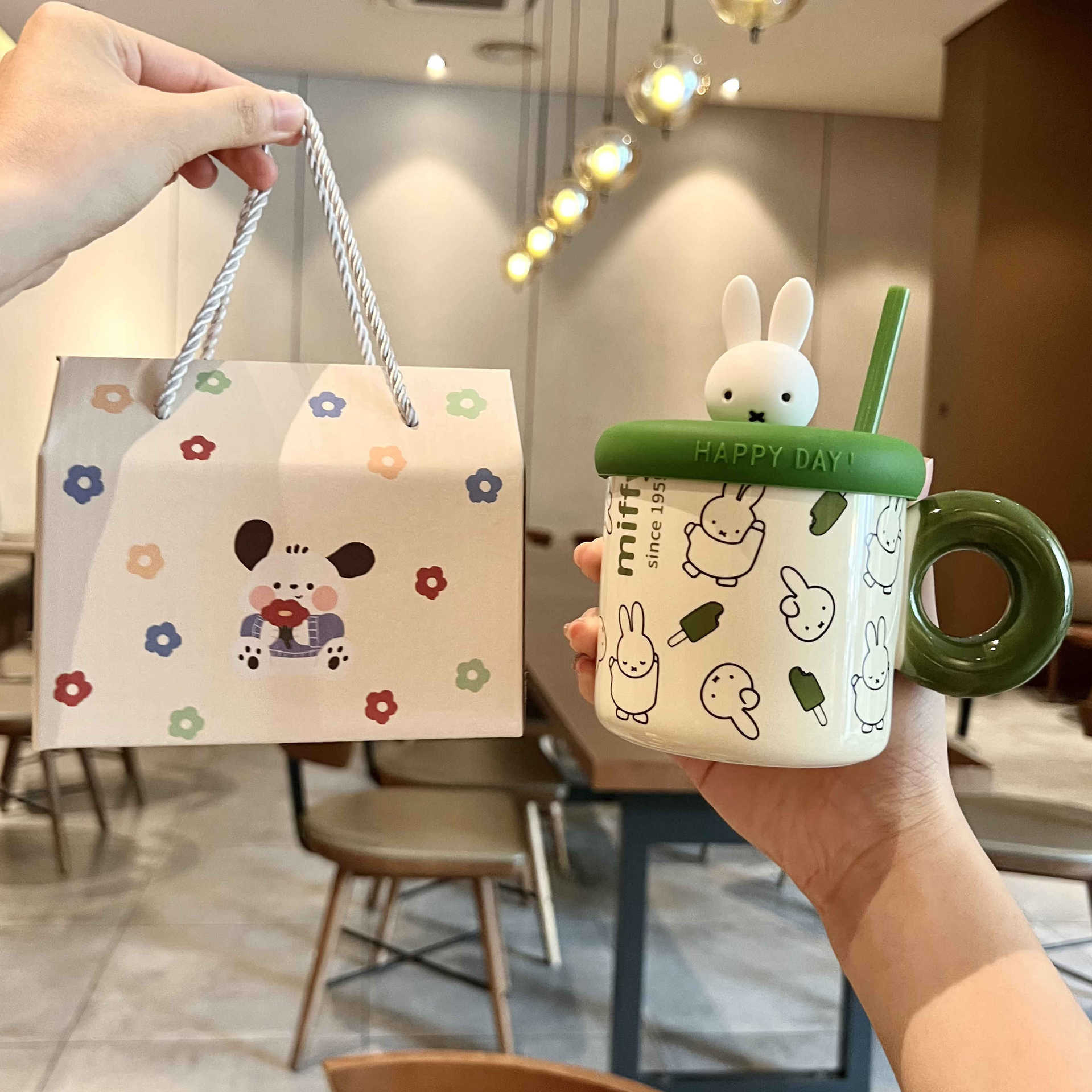 

Керамічна чашка Miffy Miffy Rabbit з соломинкою, високоякісна керамічна чашка для дівчат, подарунок на день народження для подруг 401-500ml