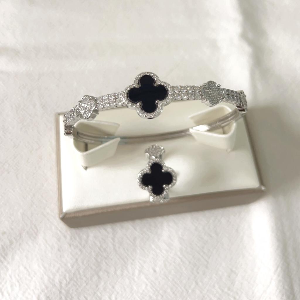 2PCS New Micro Inlaid Zircon Clover Bracelet Ring Set with Adjustable High Color Preserving Copper Plating 18k Real Gold Fashion