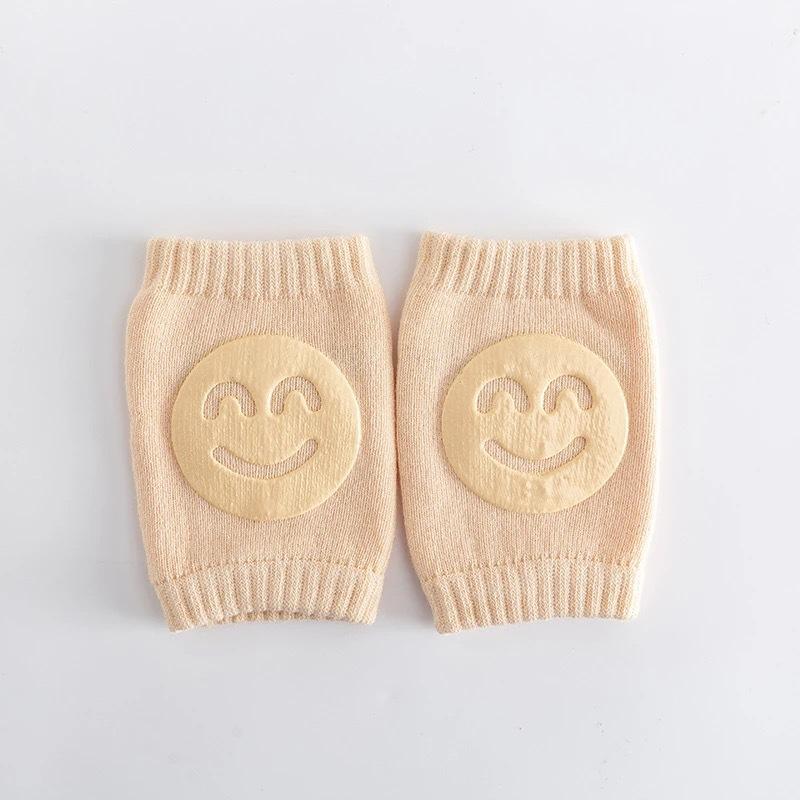 Knee pads and children's socks