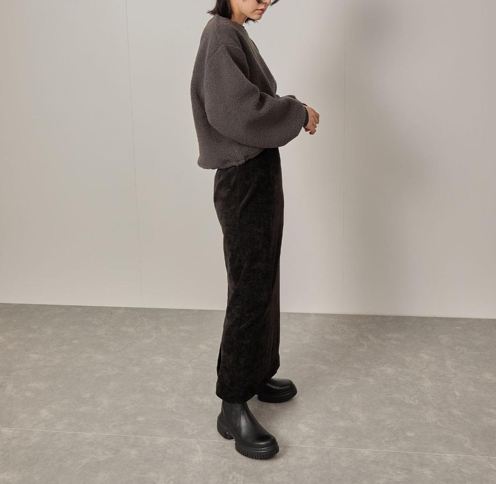 Nergy Cropped Boa Pullover In Black Women's (01)