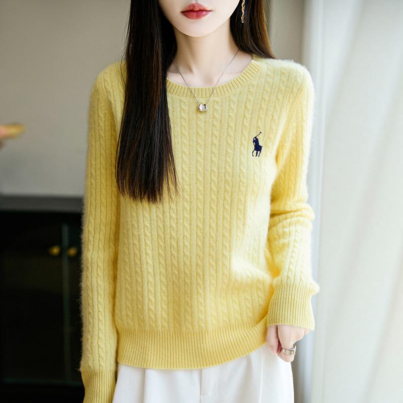 

Women s Slim-Fit Wool Cable Knit Sweater - Autumn/Winter Collection XL (suitable for 125-135 lbs)