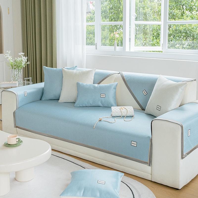 

Летняя подушка для дивана из ледяного шелка, современная простая и легкая роскошная подушка, нескользящий кожаный чехол для дивана, новый однотонный летний коврик 70*70cm