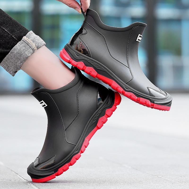New Fashion Rain Shoes Short Men's Non-slip Waterproof Fashion Rain Boots Velvet Rubber Shoes Kitchen Work Short Tube Fashion