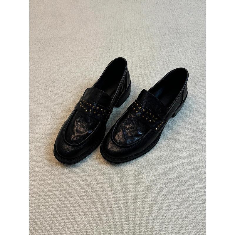 Loafers retro British style round head rivet pleated one pedal thick heel black small leather shoes