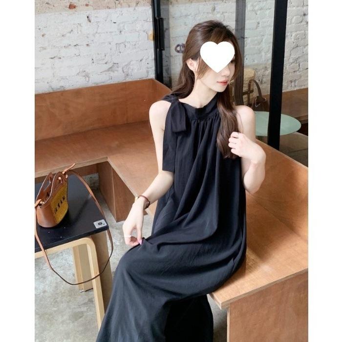 French Off-the-shoulder Vest Dress for Women's Summer New Straps Design Sense and Thin Temperament Holiday Style Dress