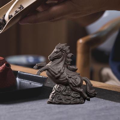 Deko & Wohnaccessoires – Statuetten