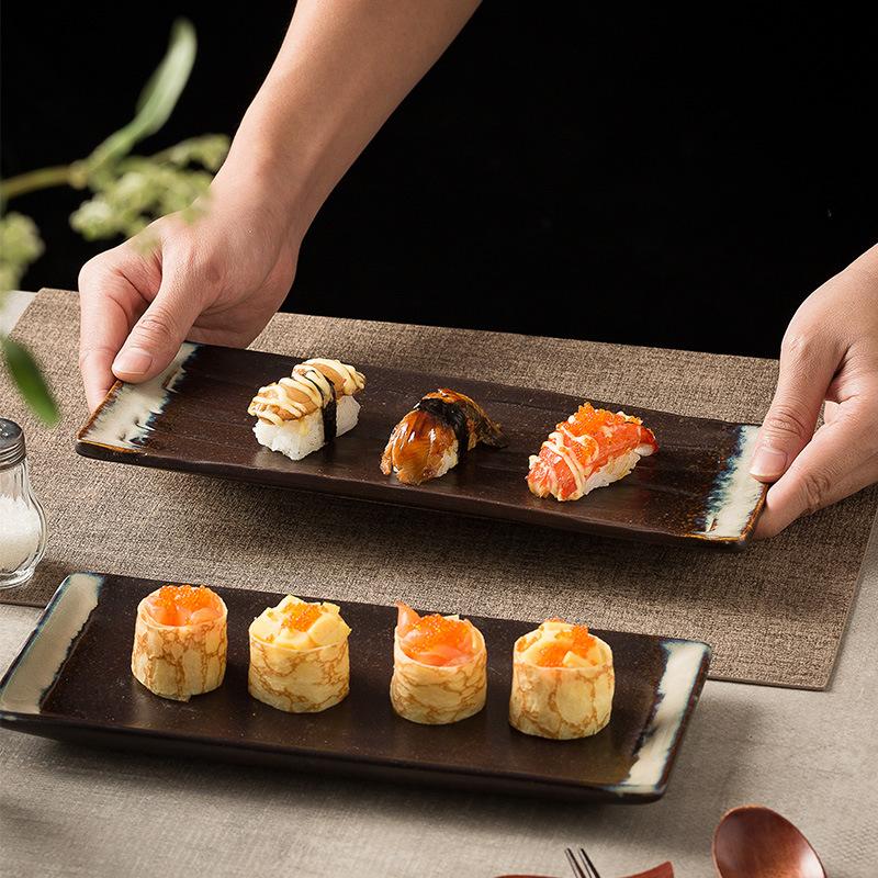 Japanische Sushi-Platte Kochen Rechteckige Streifenplatte Dim Sum Platte Kreative BBQ-Rippen Anrichte Restaurant Kuchenplatte