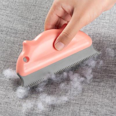 Schoonmaakgereedschap – Kleverige rollers en borstels voor het schoonmaken van kleding