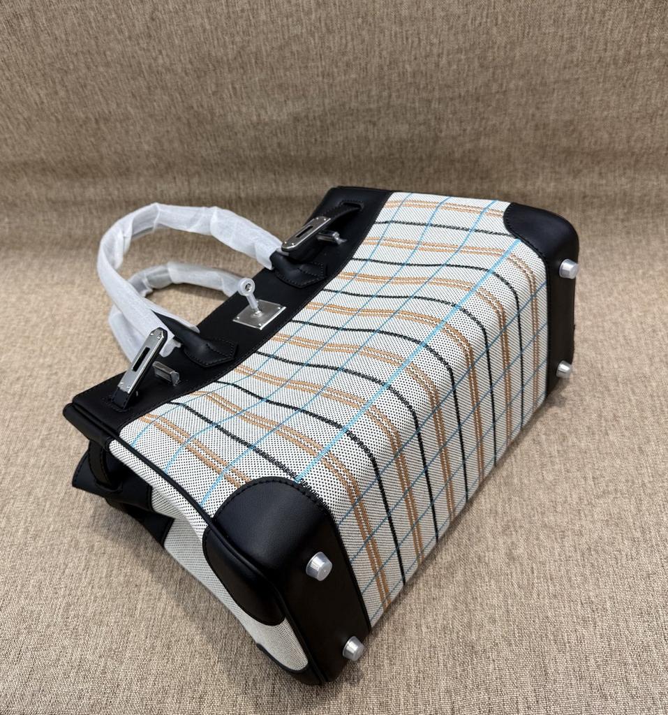 2026 Neue Leder Damen Tasche Canvas Stickerei Kontrastfarbe, Vielseitige Premium Spleißung Umhängetasche