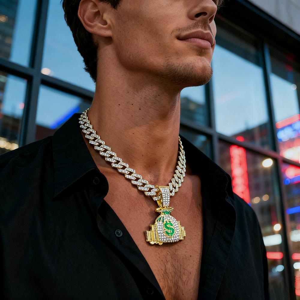 Popular diamond-encrusted money bag pendant, new alloy necklace, daily casual wear, personalized hip-hop Cuban chain.