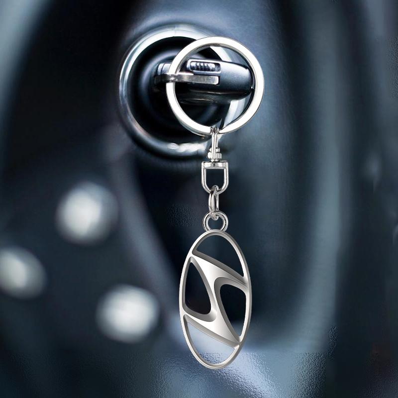 1Pcs 3D Metal Car Badge Keychain Zinc Alloy Keyrings Auto Accessories For Hyundai Accent AMICA Aslan Azera DYNASTY Elantra Equus Galloper