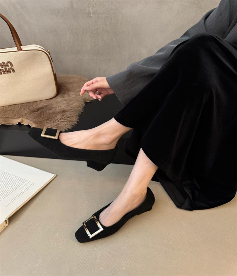 Mori Ship--Temperament commuter low-heeled shoes 2025 autumn new round head versatile thick-heeled single shoes women's square buckle work shoes