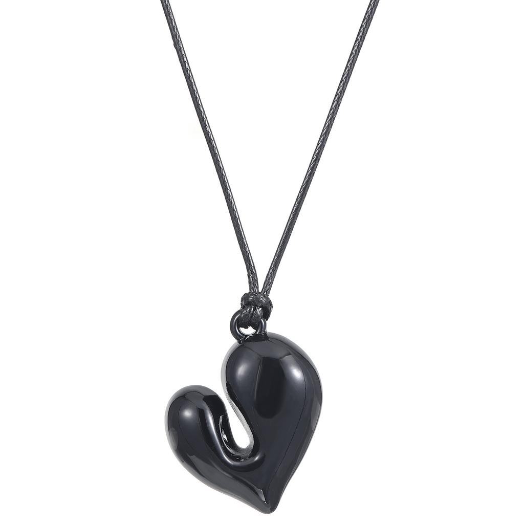 Valentine's Day Gift Party Gift Red Heart Pendant Necklace Vintage 80s Love Inspired Choker Romantic Heart Necklace for Women