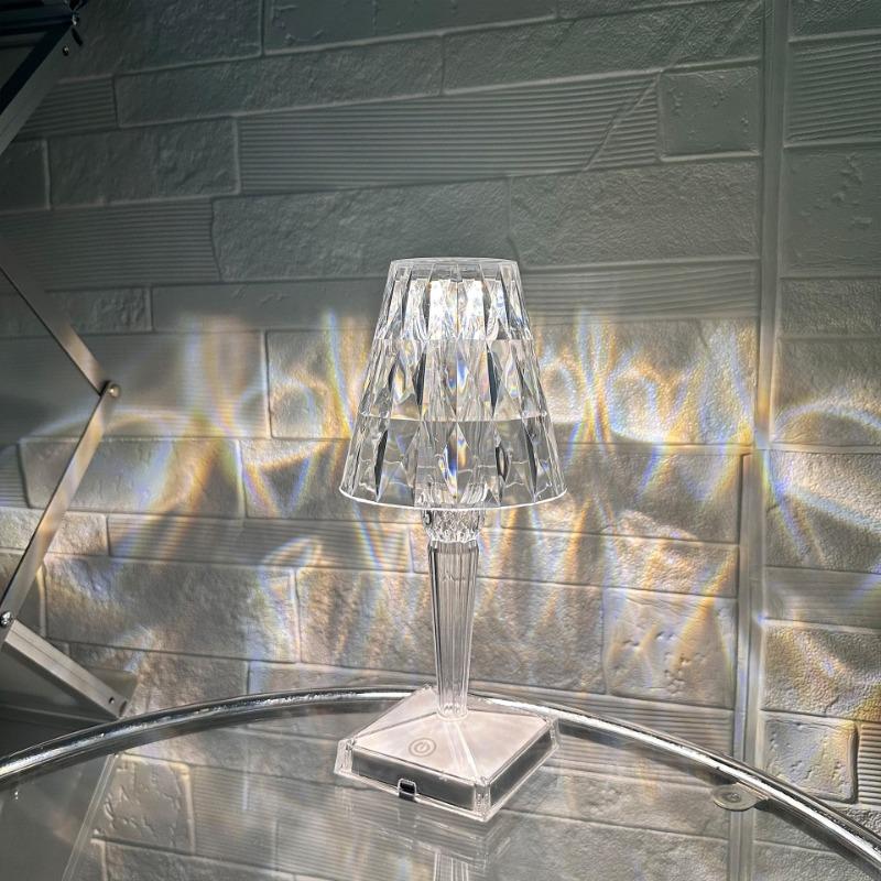 1 STÜCK USB Kreative Kristall Diamant Schreibtischlampe Schlafzimmer Nachttisch Umgebungslicht Aufladen Touch Nachtlicht
