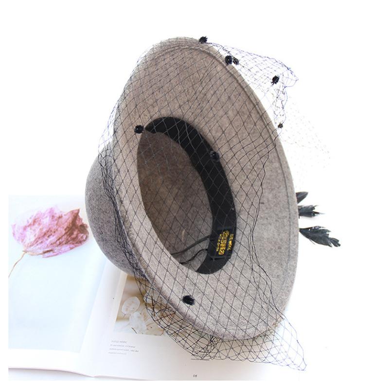 British Vintage Hepburn Wool Hat Autumn And Winter Banquet Top Hat Ladies Feather Mesh Flower Edge Fashion Felt Hat