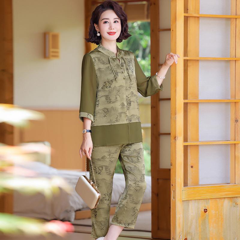 

Mother s Day Seven-Sleeve Top - Stylish Chinese National Style for Middle-Aged Women 5XL (145-160 lbs)