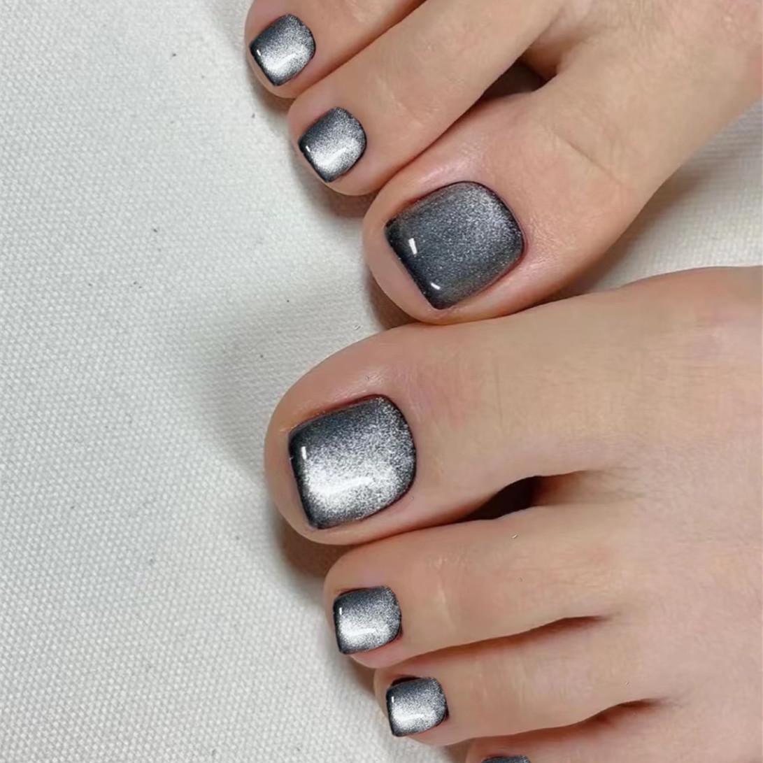 

Handmade Black Cat Eye Crystal Toenail Tips Press-On Nails with Whitening Effect