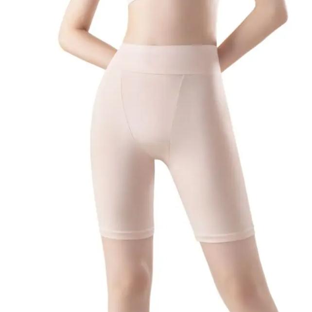 1pcs Five-point Safety Pant Women Sport Panties Casual Cycling Pant Hip Lifting Yoga Pant Women Seasons Elastic Leggings Short
