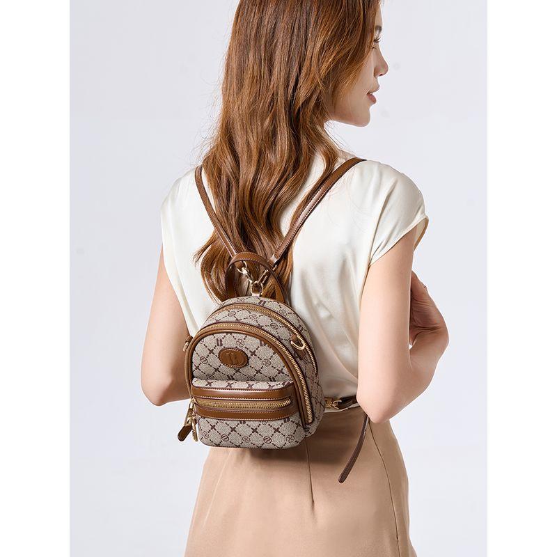 

Backpack Shoulder Dual-Use Bag Women 2025 New Light Luxury Fashion Women Leisure Travel Pouch Multi-Purpose Package Khakis/caramel