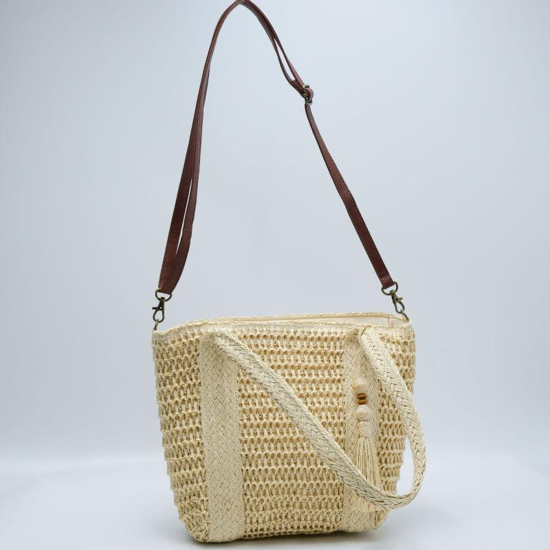 One Shoulder Crossbody Straw Woven Bag Fringed Handmade Zipper Woven Bag Large Capacity Seaside Vacation Beach Tote Bag Women
