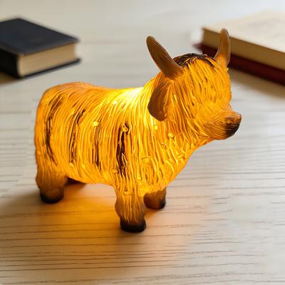 Lighted Highland Cow Statue Sculpture with Rustic Light-up Highland LED Lights Resin Animal Cow Figurine for Farmhouse Porch