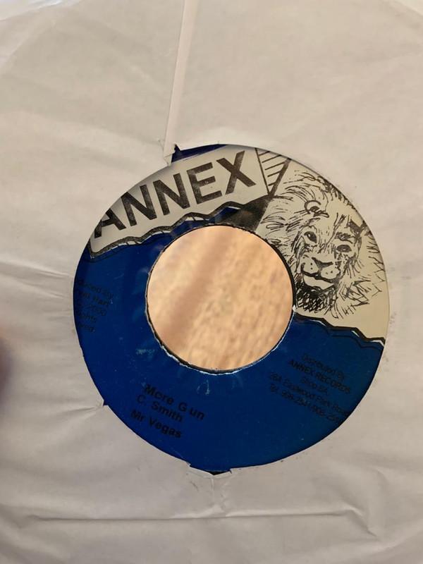 

7inch Record MR. VEGAS - More Gun NONE Annex 2000 Jamaica Reggae, Ska & Dub Used