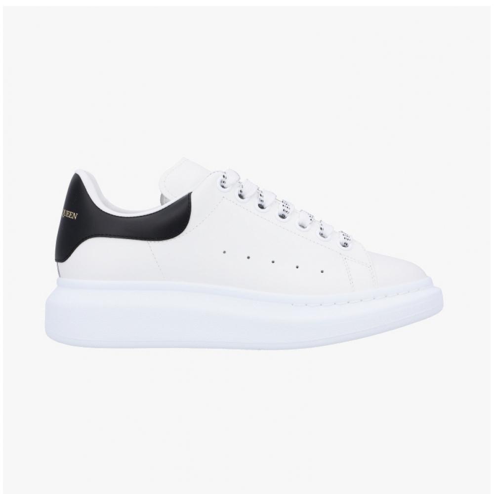 Alexander Mcqueen Oversole Black Tab Low Sneakers 553680 Wiaig 9061