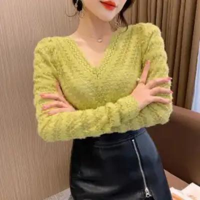 New Spring and Autumn Fashion Temperament Simple V-neck Western Style Slim Sexy High End Long Sleeve Lace Underlay Shirt