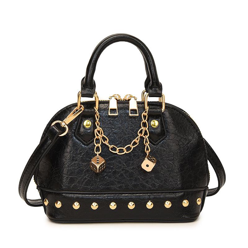 

Ins Internet celebrity shell bag 2025 new Korean version fashion rivet personalized shoulder bag women s portable messenger bag tide чёрный