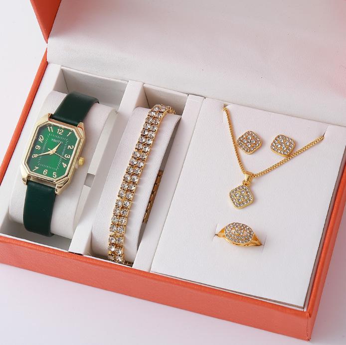 New Explosive Trend Leather Women'S Watch Square Korean Version Rhinestone Love Jewelry Set Watch