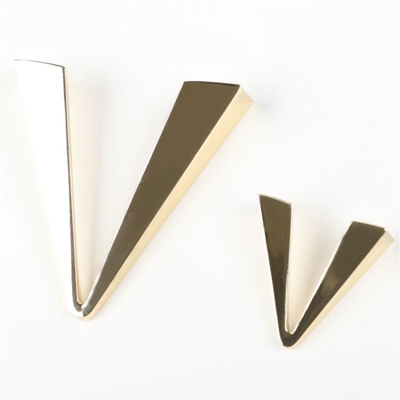 Triangle V - Style Cabinet/Drawer Pulls | Gold Modern Nordic Minimalist Handles