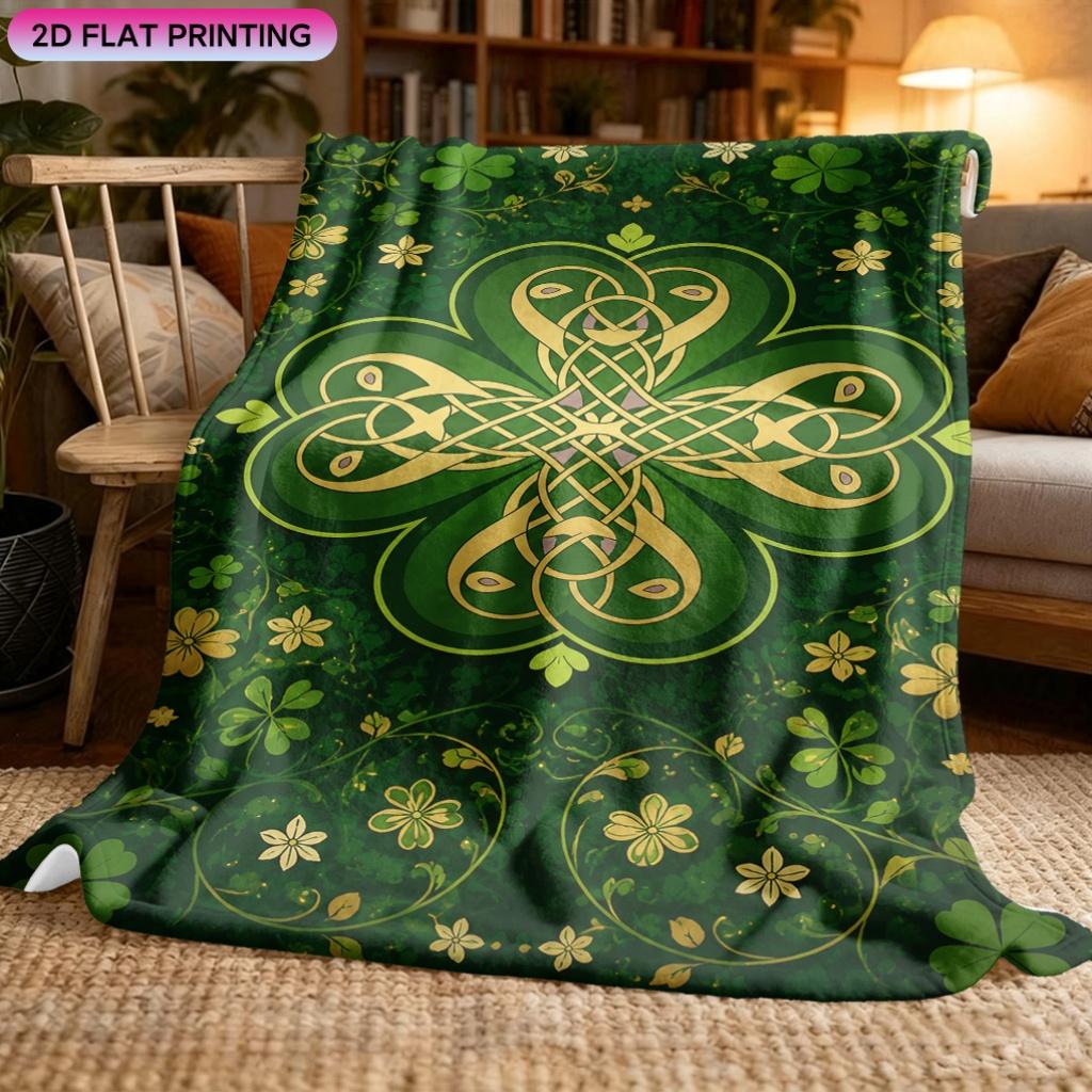 1pc Blanket Four-Leaf Clover Pattern Design Winter Fleece Blanket Soft HD Digital Print Modern Style Nap Blanket Soft Warm Gift Fl