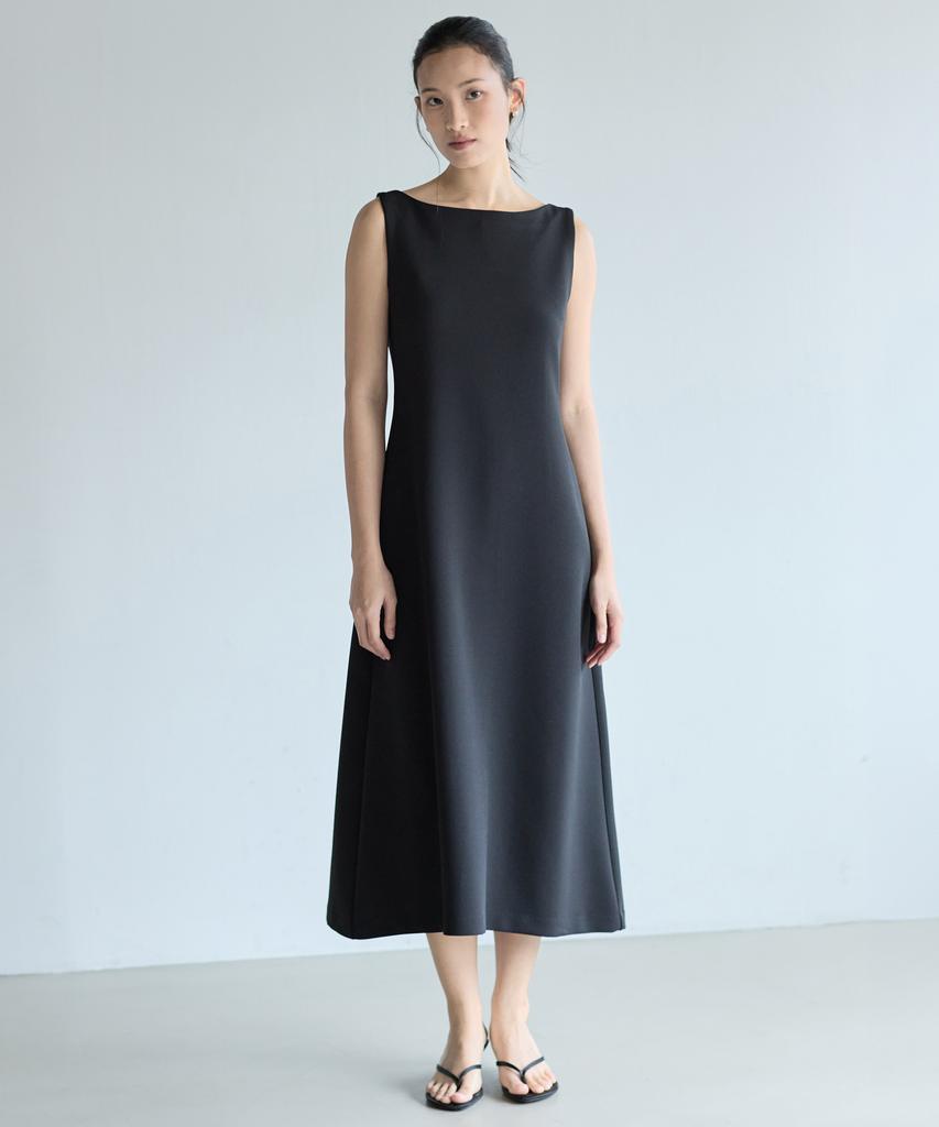Nutopeu Boatneck Flare Dress_Black