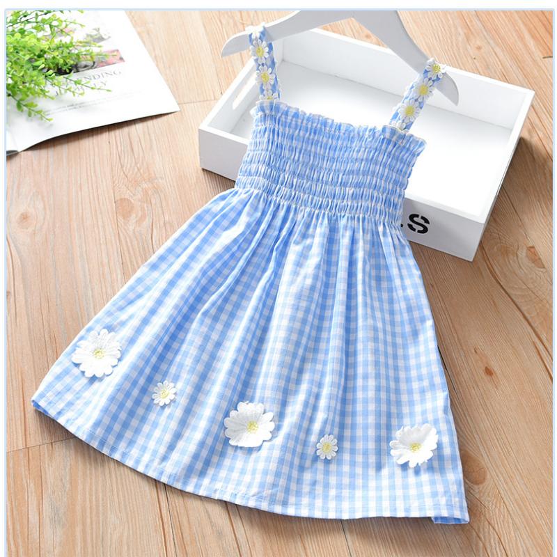 

Летнее клетчатое платье принцессы для девочек со сборчатым лифом и цветочными акцентами в синем и красном цвете 130cm синий