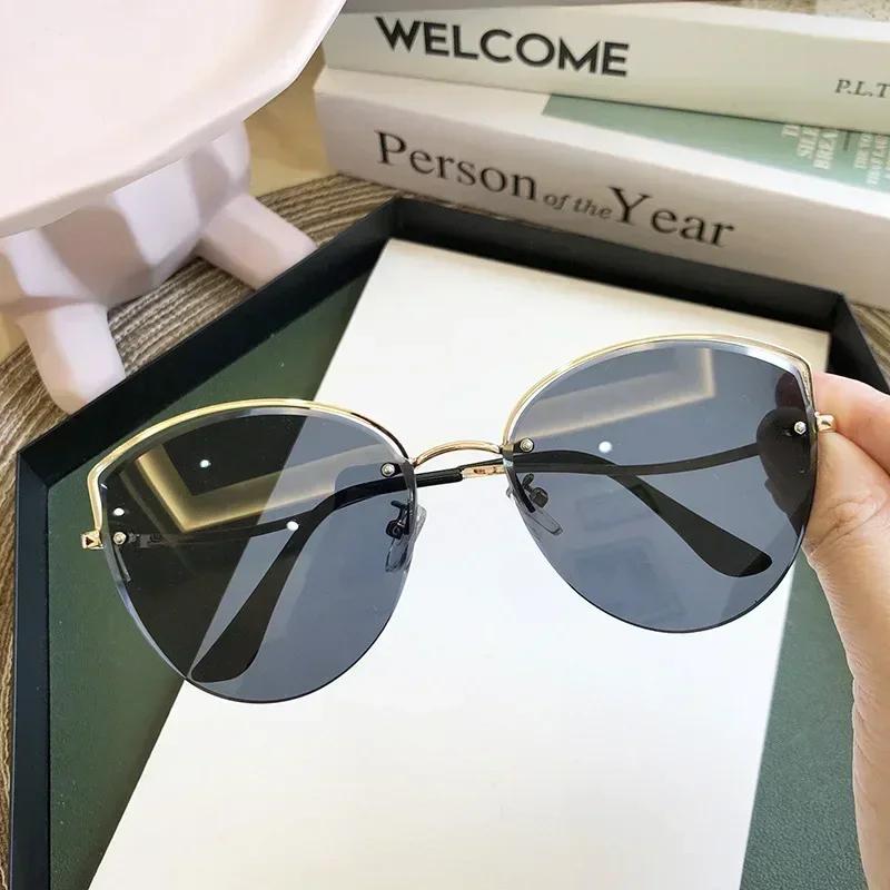 Cat Eye Sunglasses Women Luxury Rimless Gradient UV400 Clear Ocean Color Lenes Shades Ladies Sun Glasses